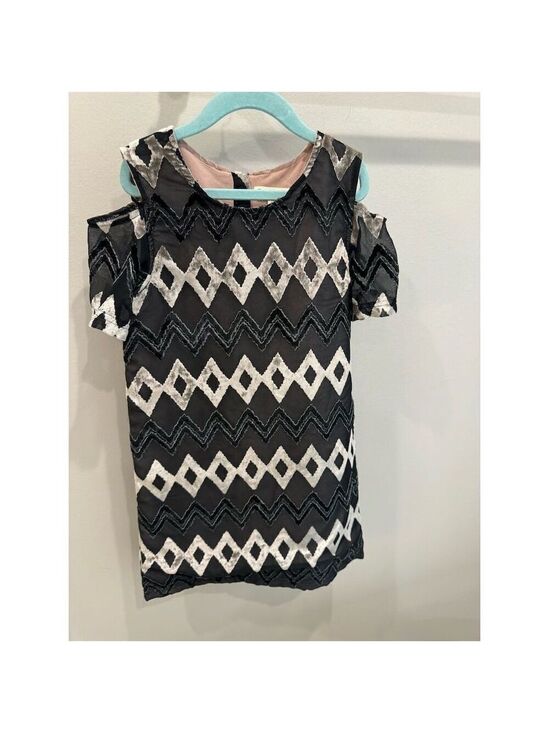 Appaman Other - Appaman Girls Size 8 Black Chevron Cold Shoulder Party Dress